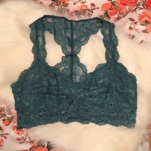 NWT Express Bralette